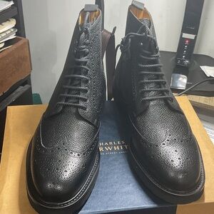 Charles Tyrwhitt Black Textured Men's Boots